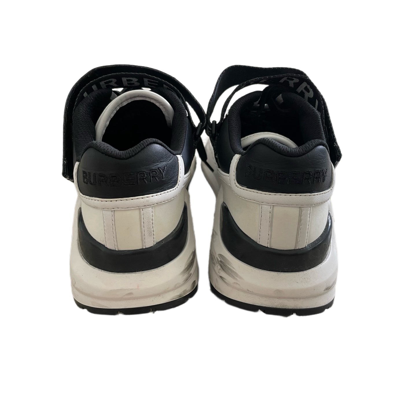 Burberry Ronnie L Low Top Sneakers