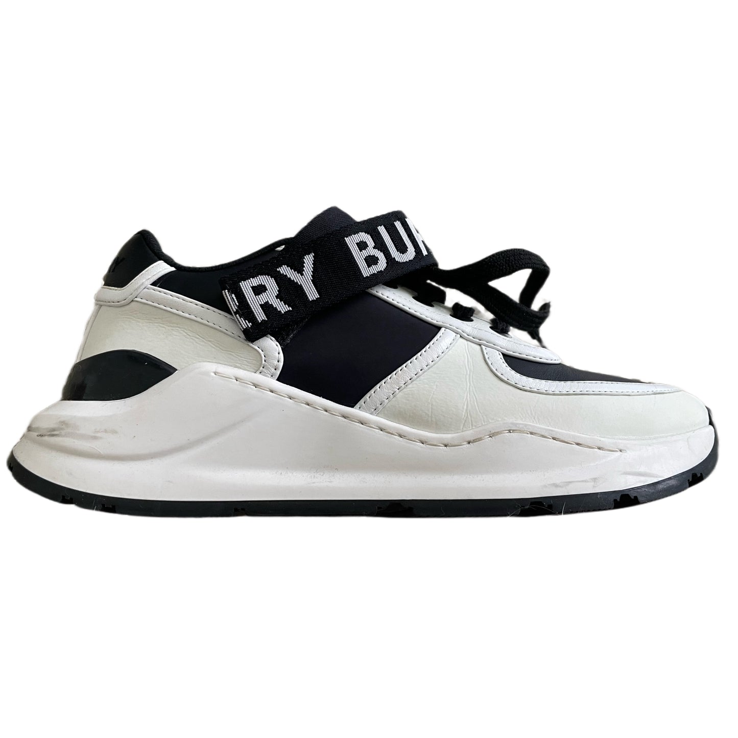 Burberry Ronnie L Low Top Sneakers