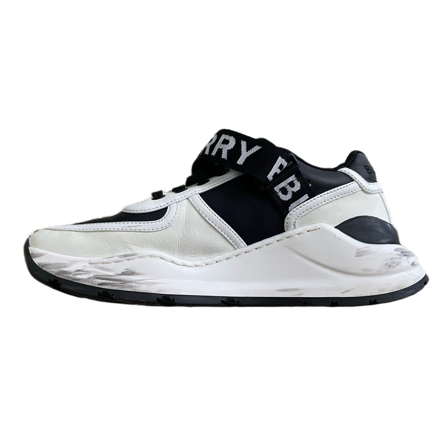 Burberry Ronnie L Low Top Sneakers